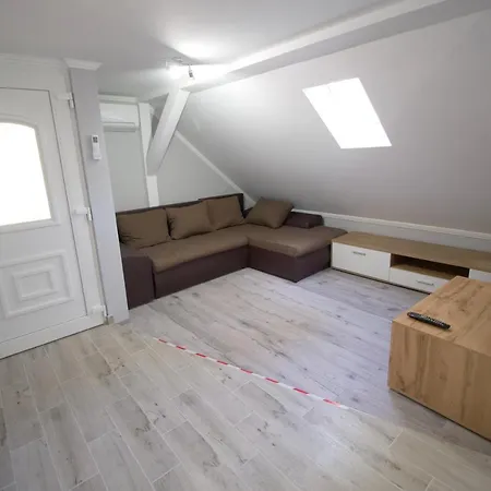 Mary Apartament *